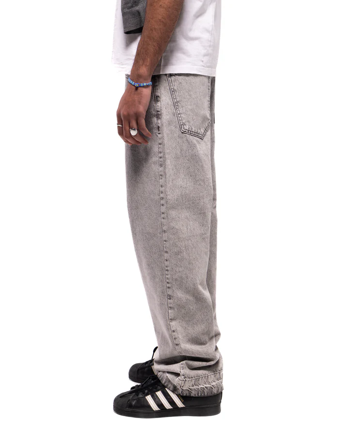 Furdcloud- Grey Jeans MW