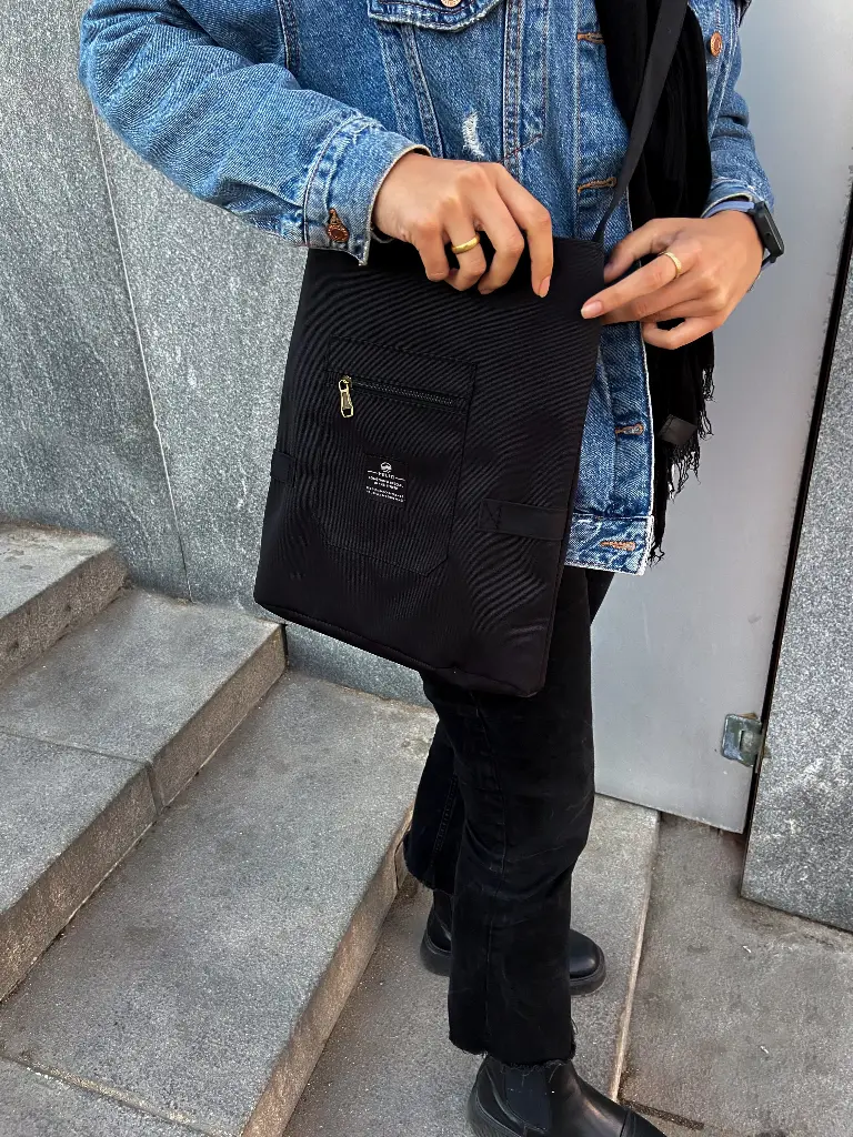 Helio- Mongow Cross Bag